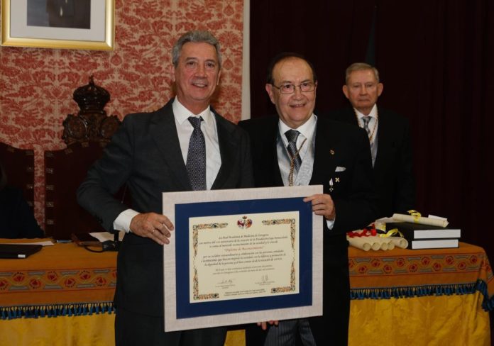 Diploma 120 aniversario Real Academia